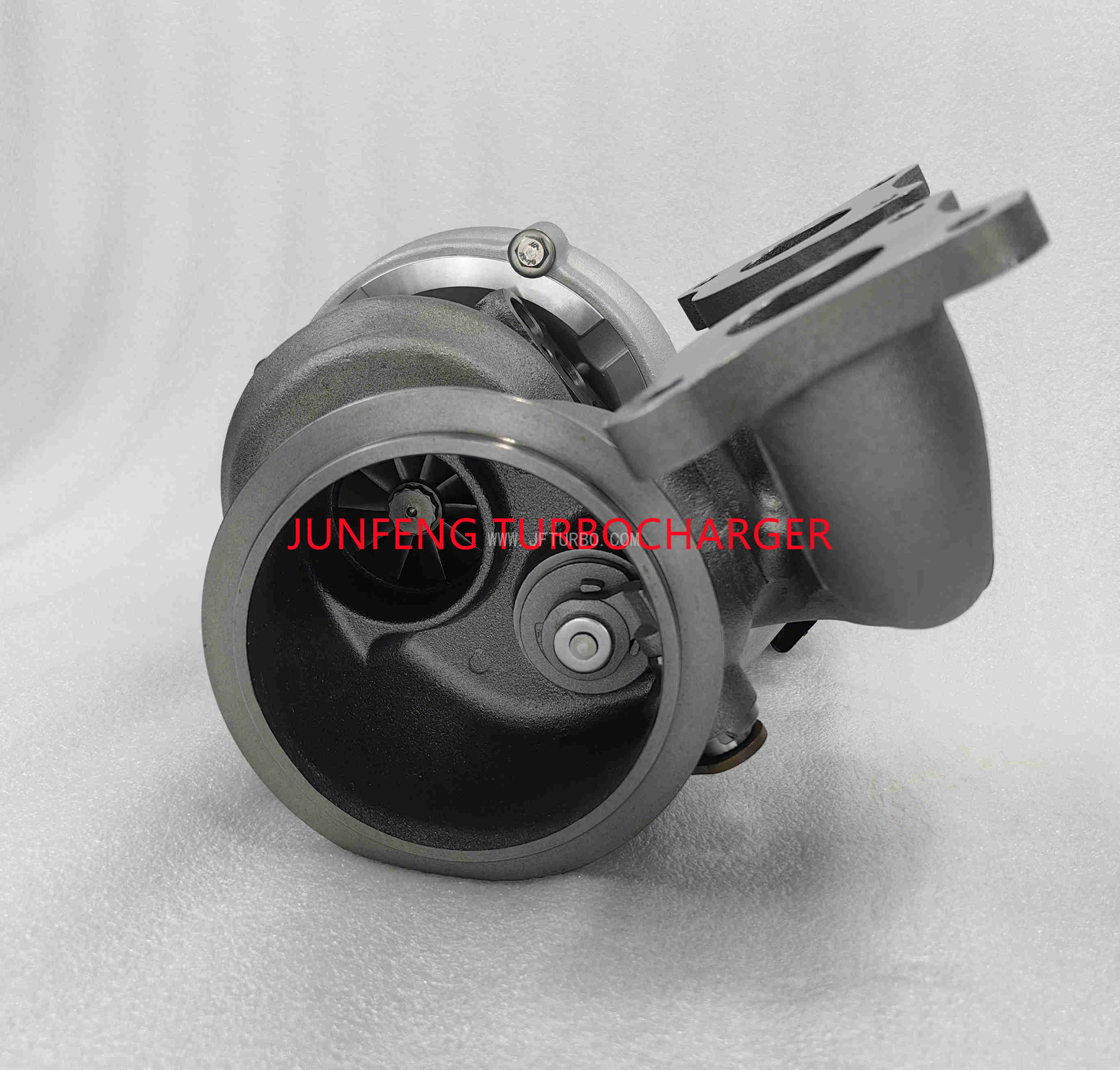 18559700043 11657934332 B03G B58 turbocharger with iron casting turbine housing for BMW Toyota Supra 3.0
