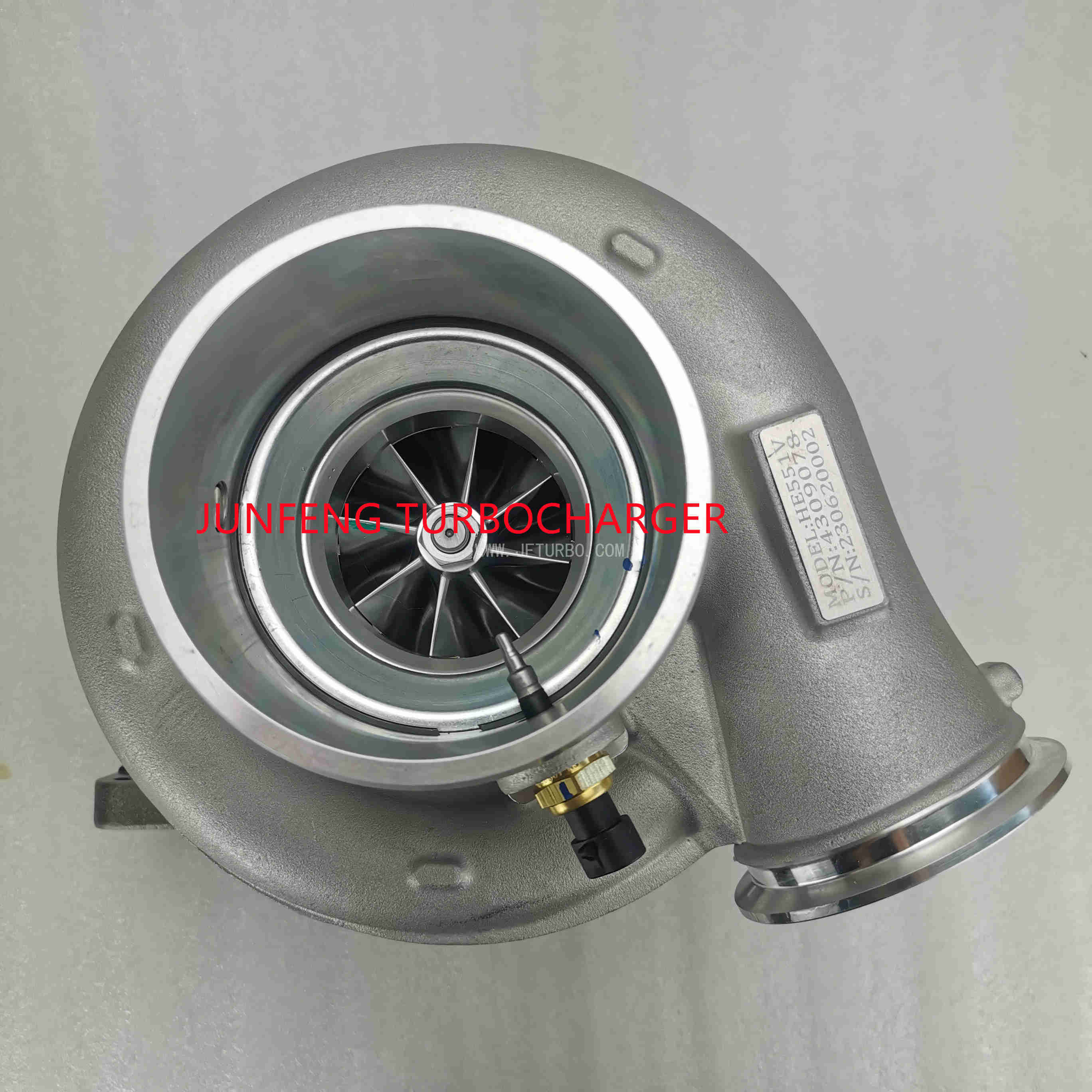 1 HE551V Turbo 5350518 4309078 .jpg