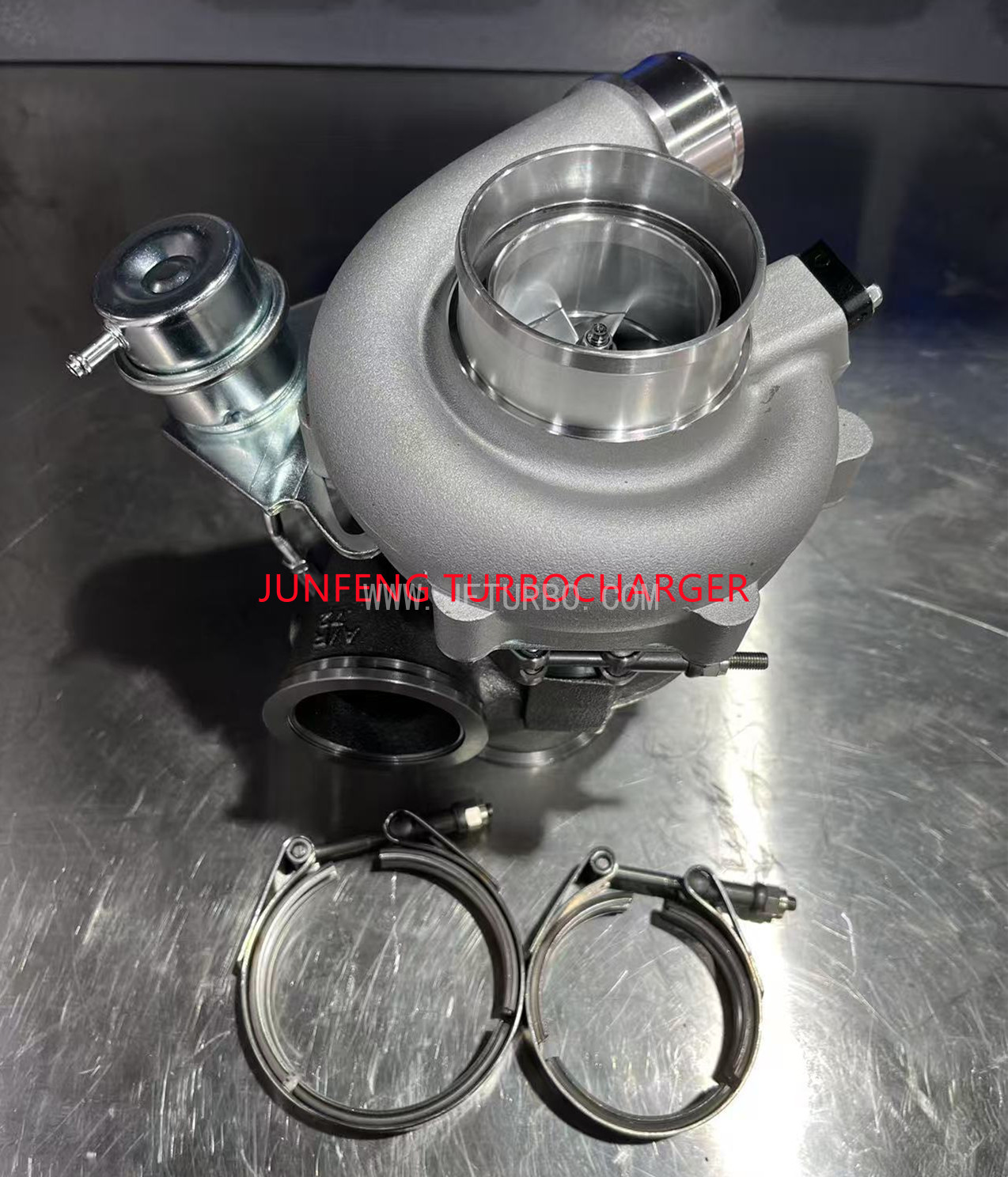 G25-660 .72 铸铁蜗壳 带阀 TURBO 3.jpg