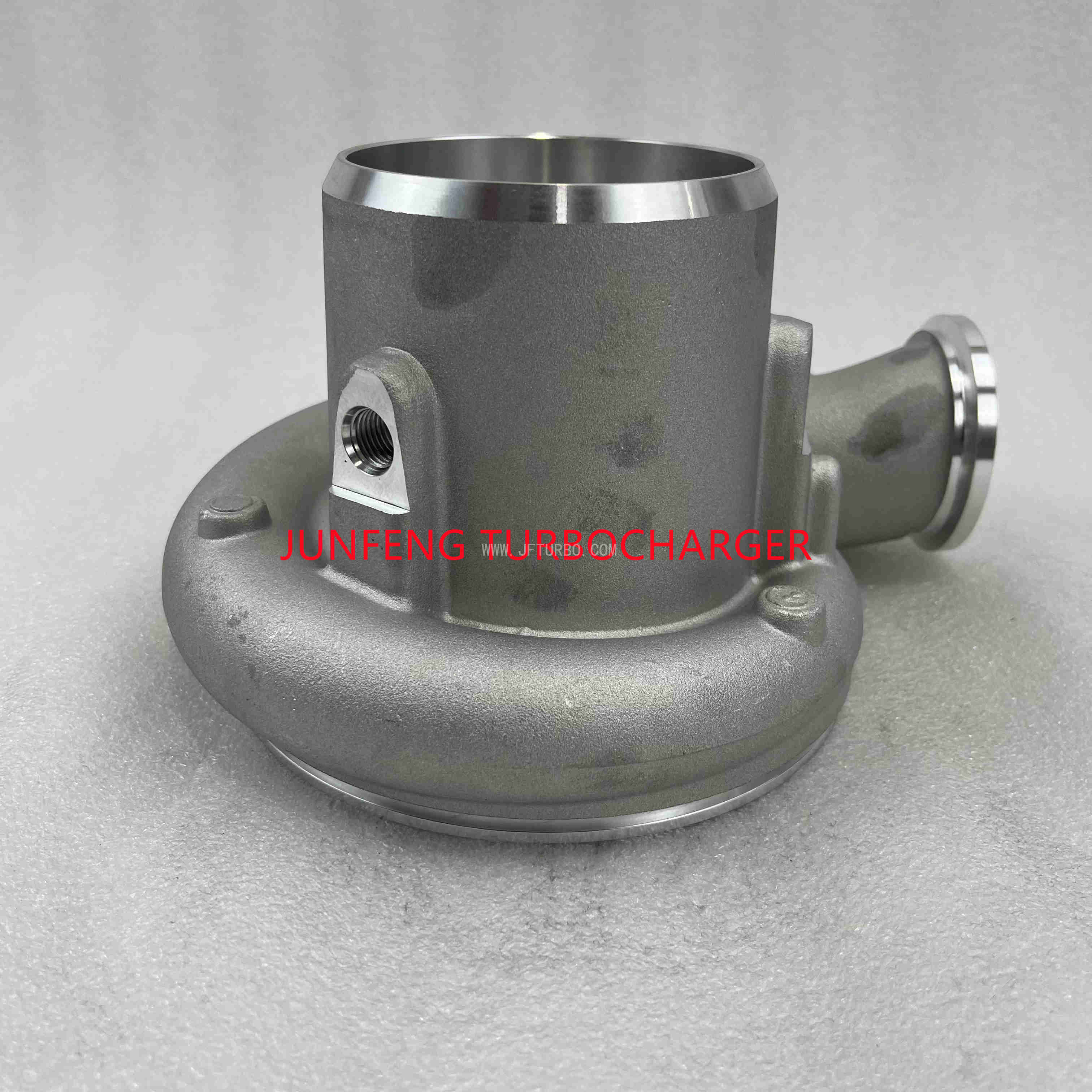 HE431V 4047231 compressor housing  2.jpg