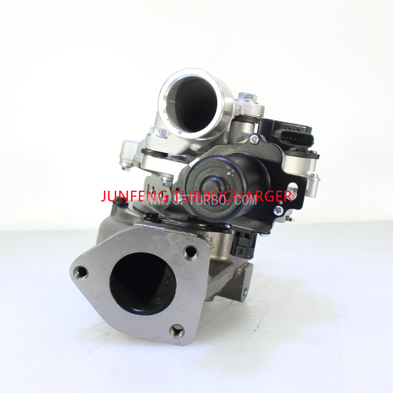 17201-UL020 17201-UL010 turbo 3.jpg