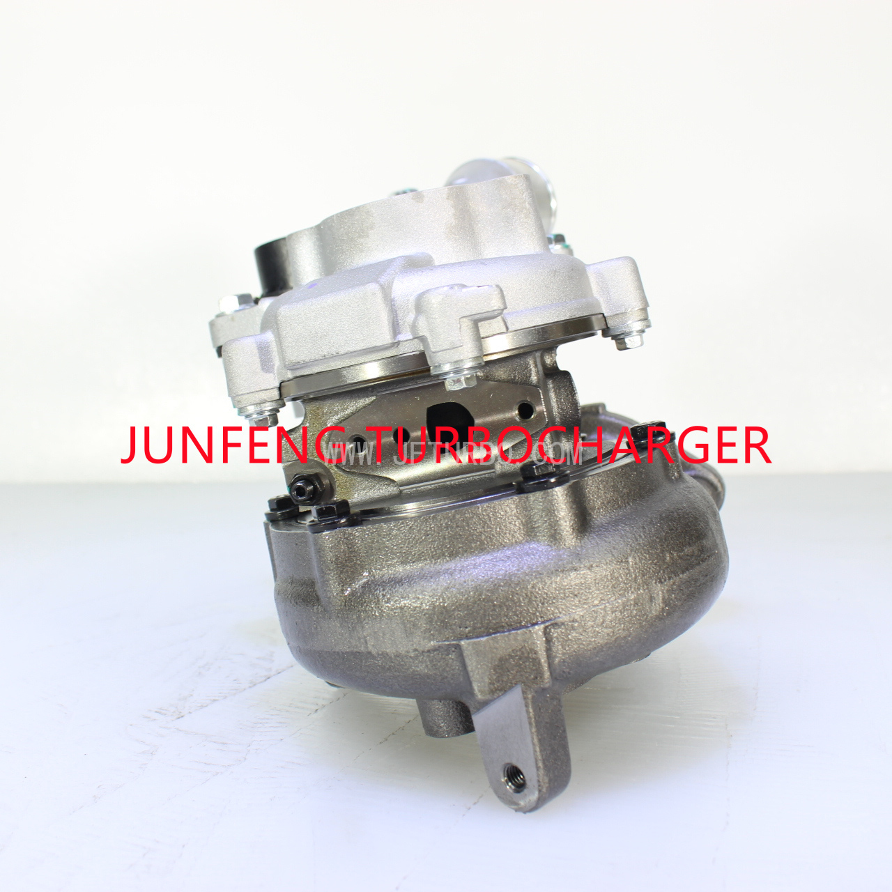 17201-UL020 17201-UL010 turbo 4.jpg
