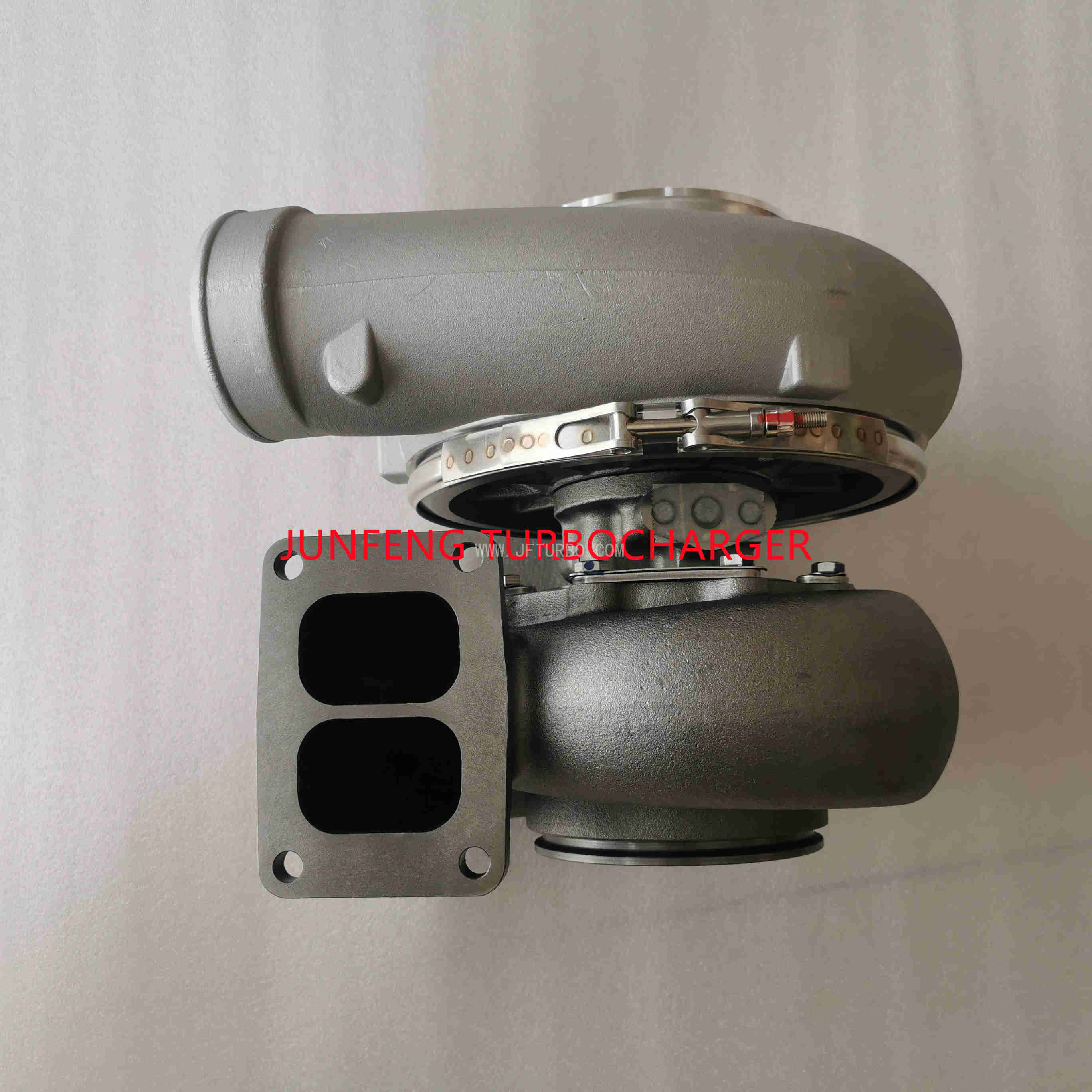 UD30V12 T18-A87 135657 turbo .jpg