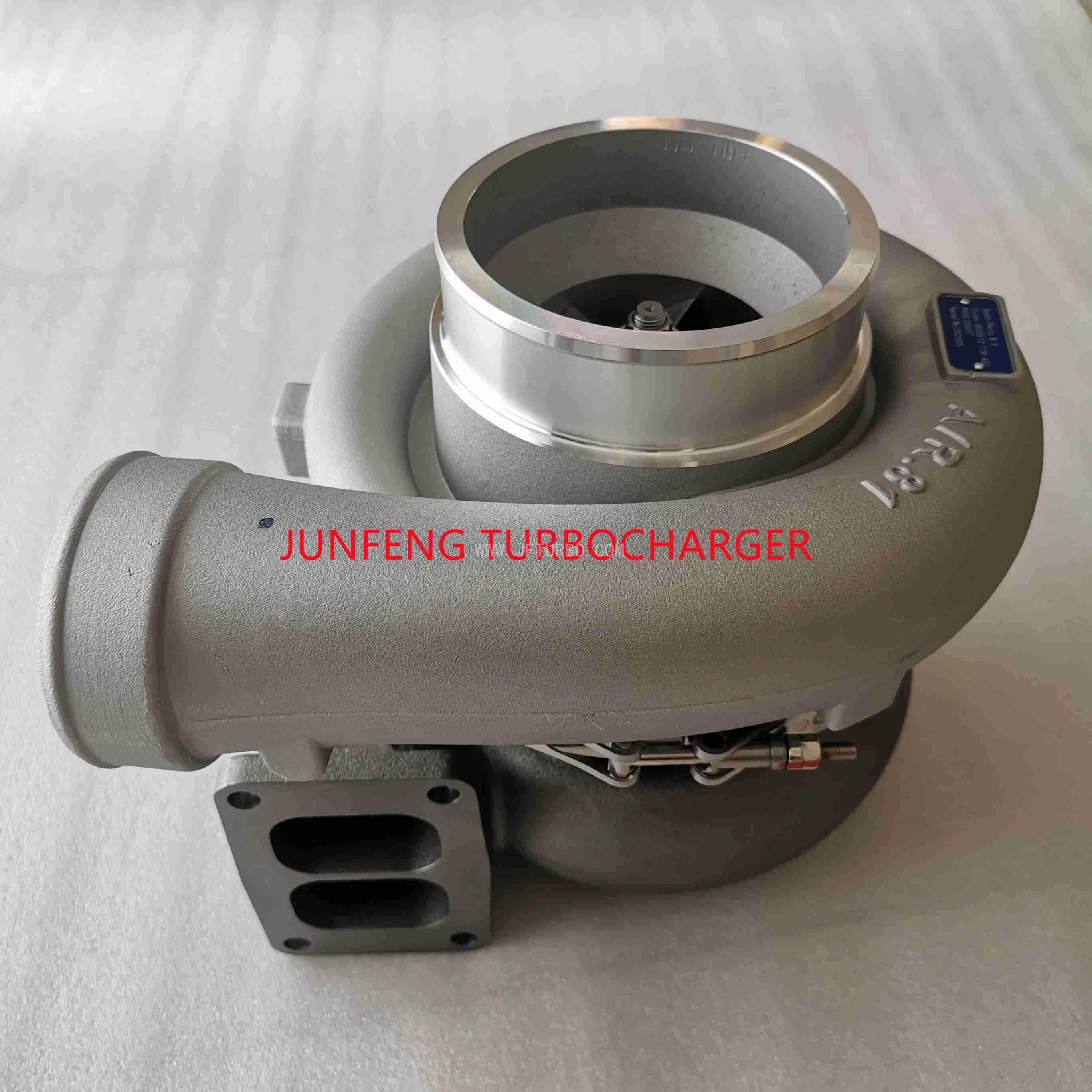 UD30V12 T18-A87 135657 turbo 11.jpg