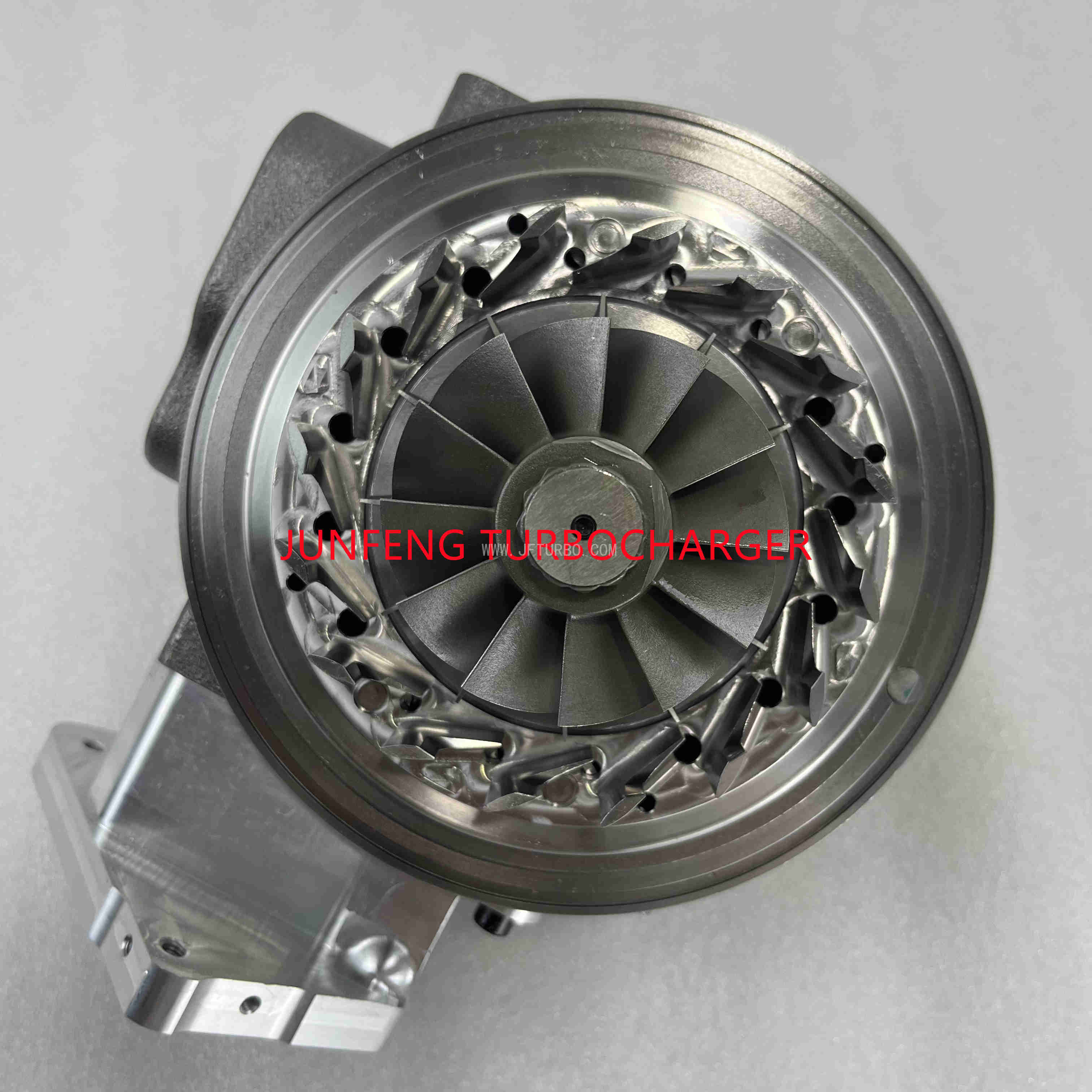 HE531VE Turbo CHRA 3776903 6.jpg