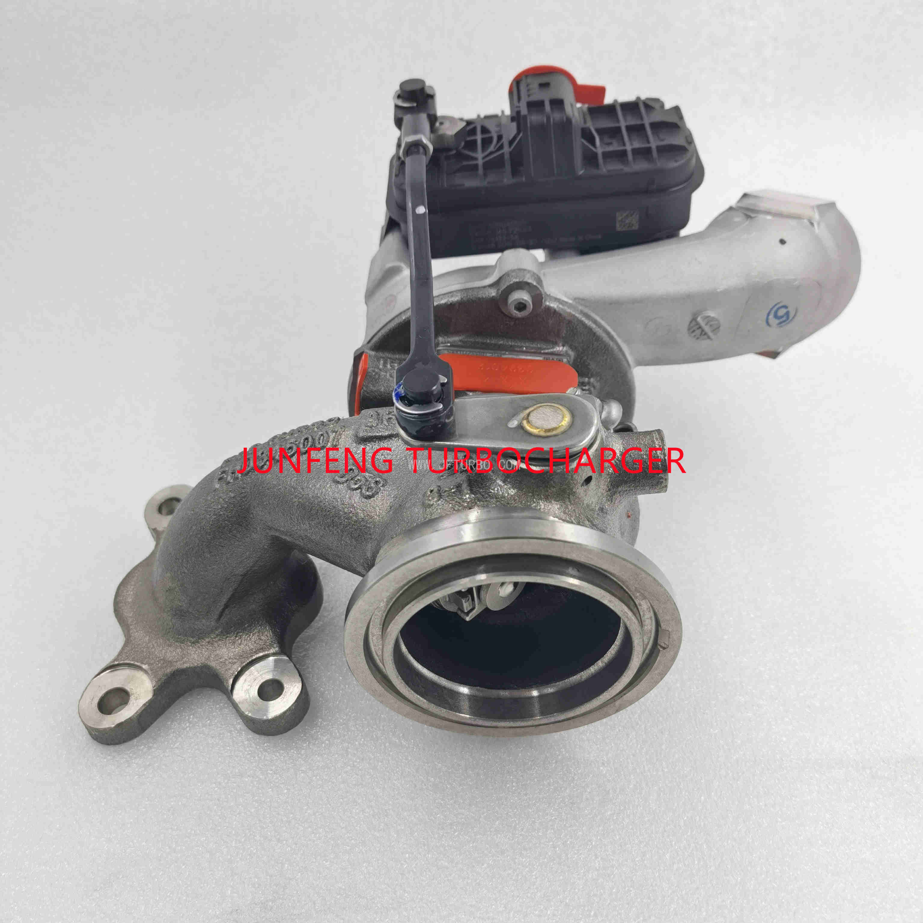 UPT260 04E145874P turbocharger 2.jpg