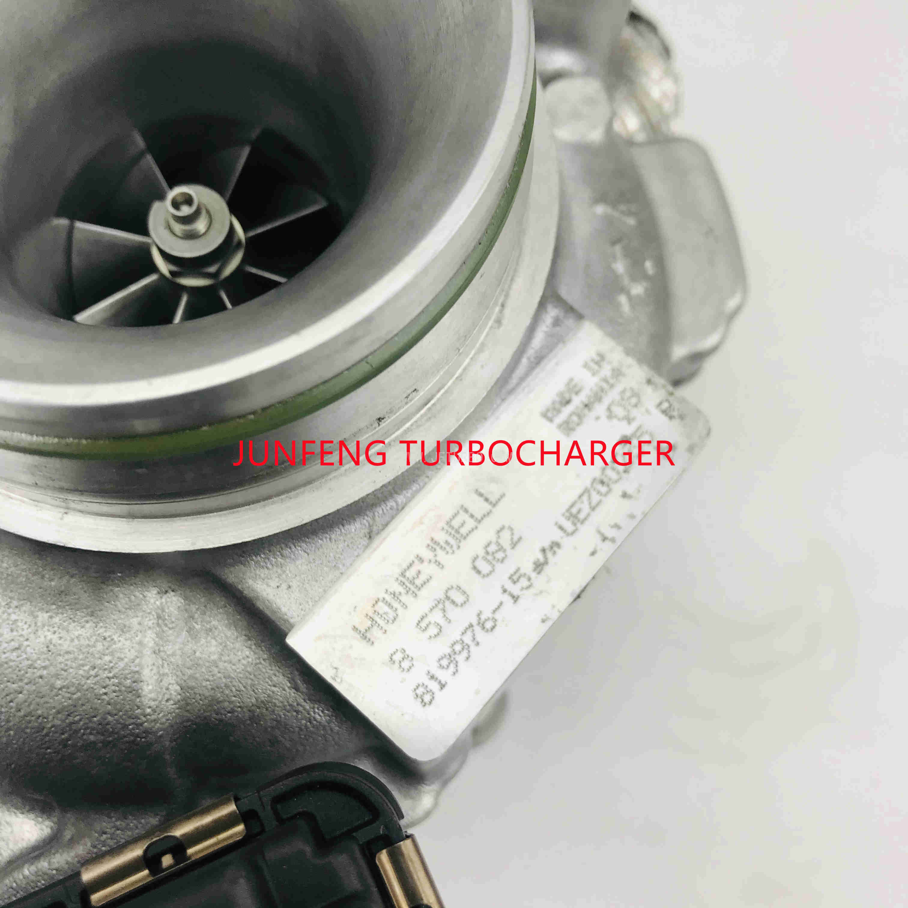 GTD1752VRK 819976-0015 842093-4 11658570083 819976-5015S B47 Turbocharger for BMW X3 XDrive20d 220D 320D 420D 520D SE B47D20 2.0L 140kW Engine