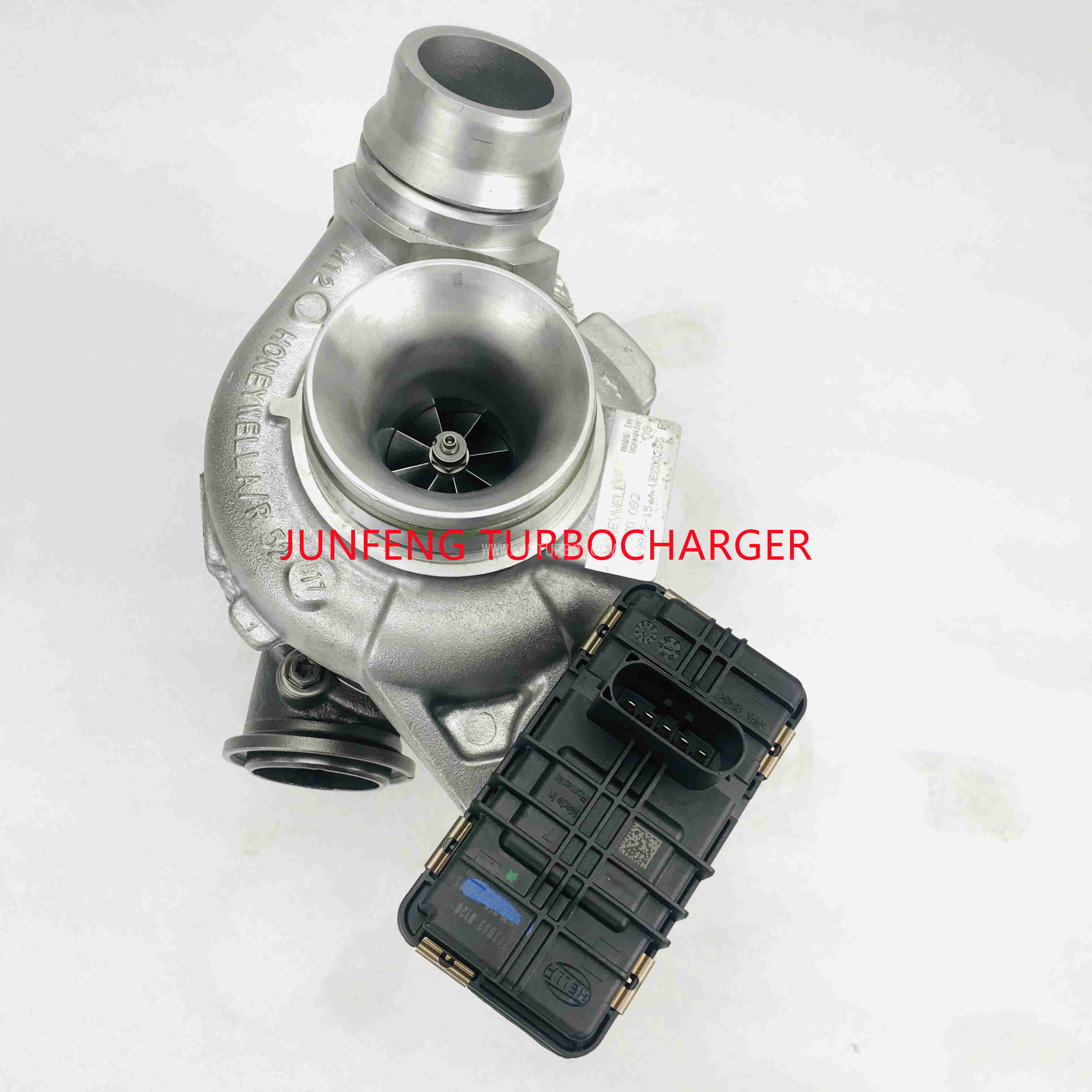 GTD1752VRK 819976-0015 842093-4 11658570083 819976-5015S B47 Turbocharger for BMW X3 XDrive20d 220D 320D 420D 520D SE B47D20 2.0L 140kW Engine