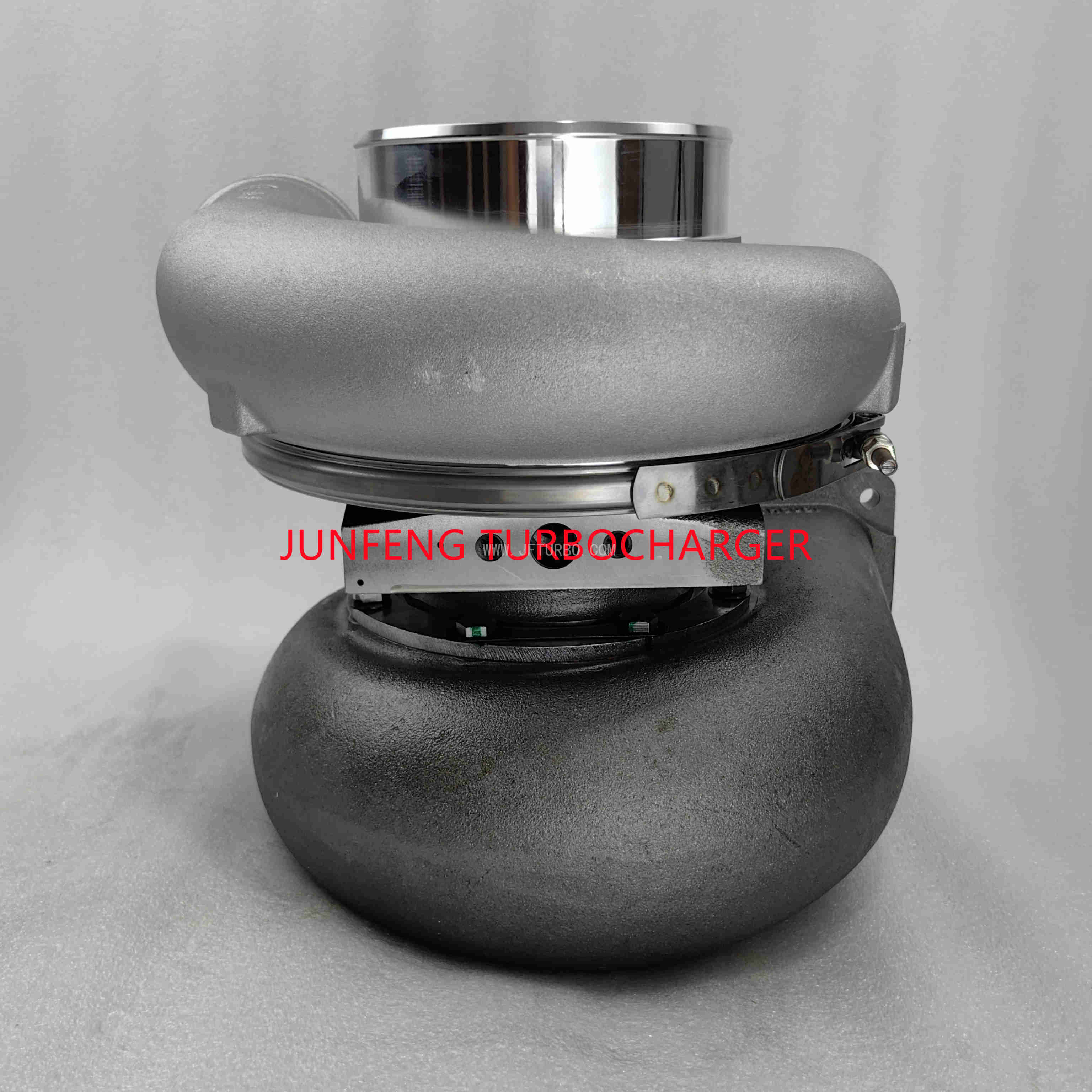 704837-0006 ULT9406 4.jpg