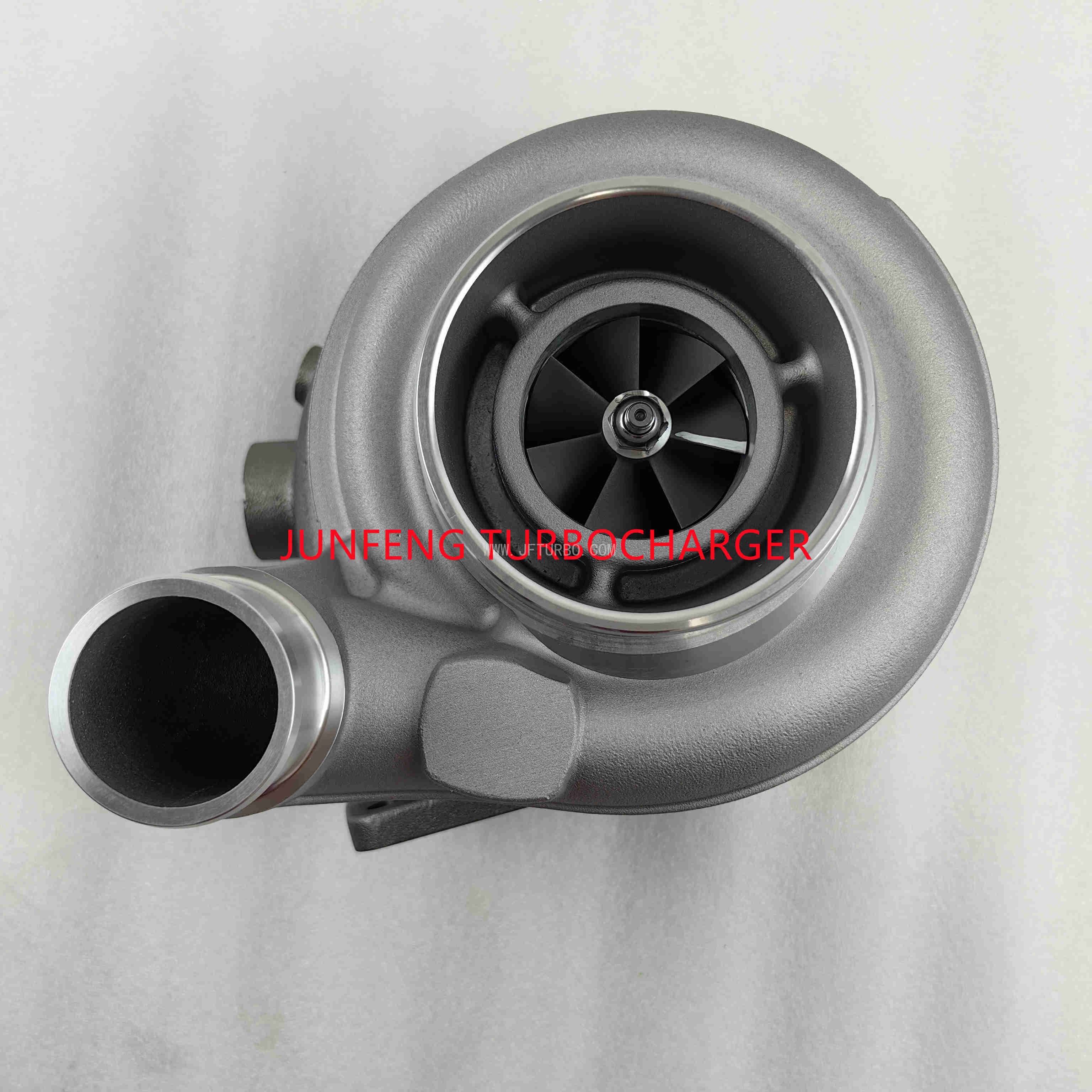 S200W064 RE515260 turbo 1.jpg